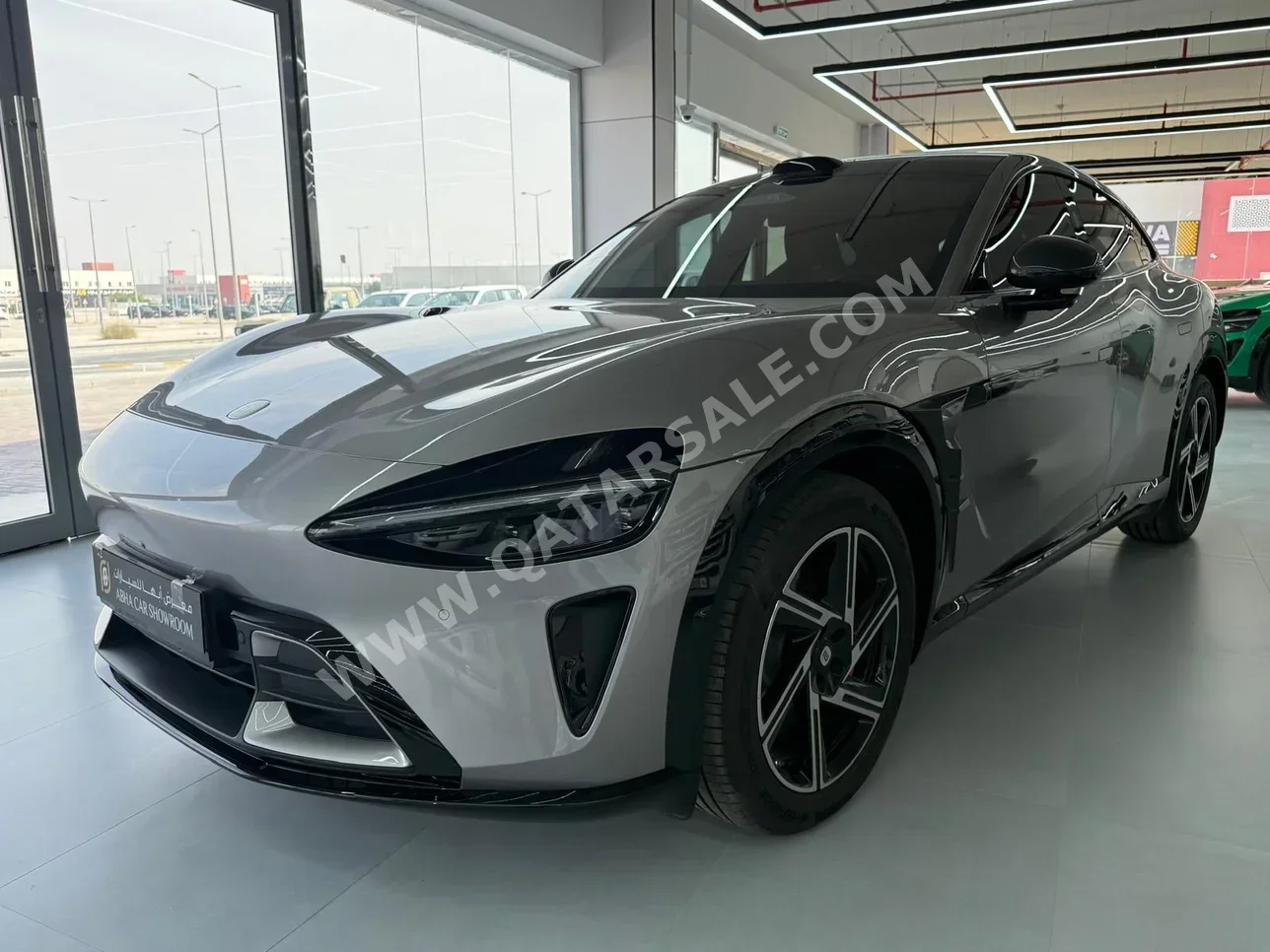 Xiaomi  YU7  Max  2025  Automatic  0 Km  0 Cylinder  All Wheel Drive (AWD)  SUV  Silver  With Warranty