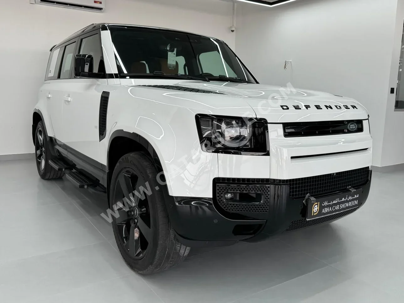 لاند روفر  ديفيندر  110  2023  اوتوماتيك  59,000 كم  6 سلندر  دفع رباعي  اس يو في  أبيض  تحت الضمان