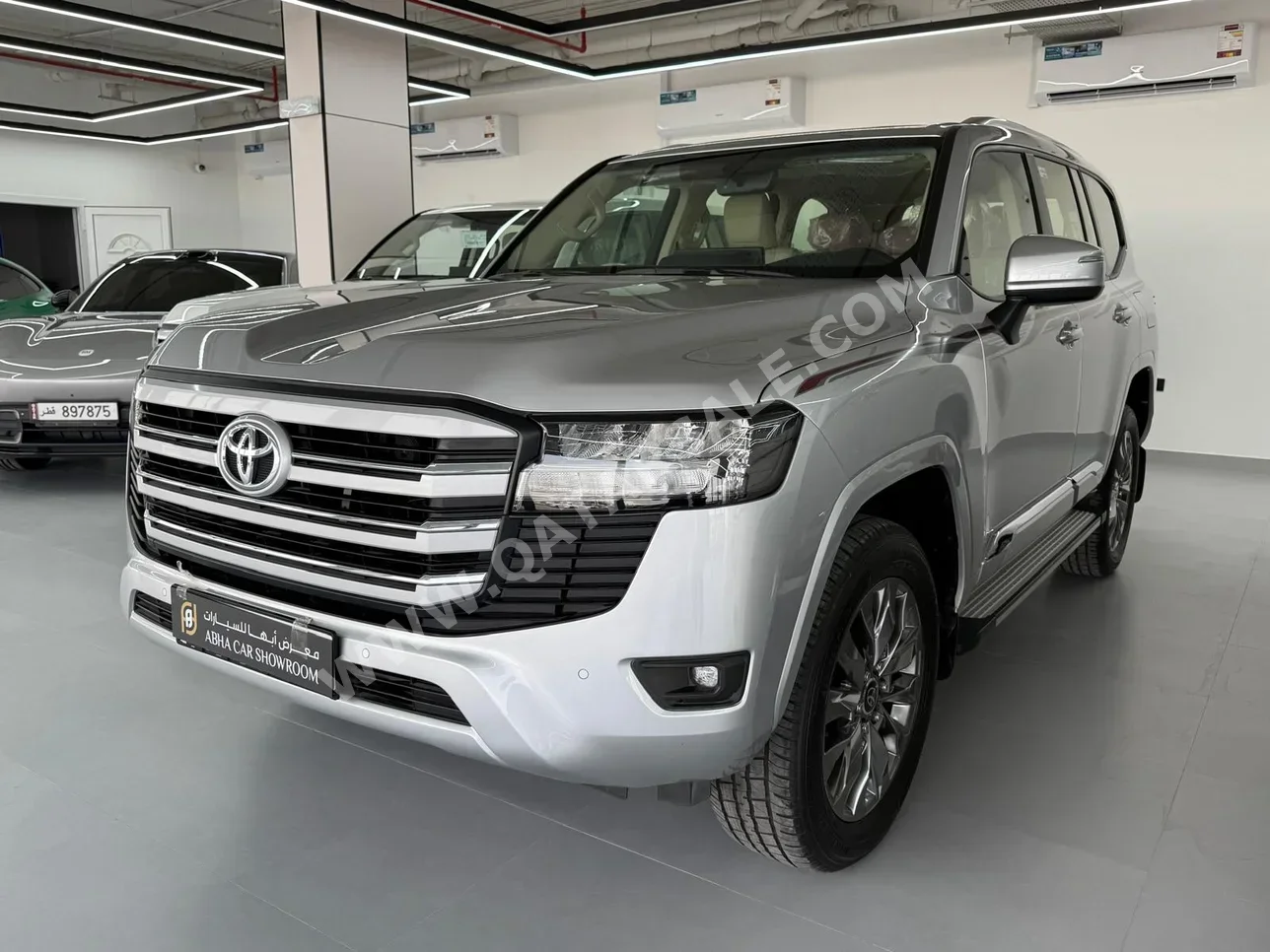 Toyota  Land Cruiser  GXR  2024  Automatic  0 Km  6 Cylinder  Four Wheel Drive (4WD)  SUV  Silver