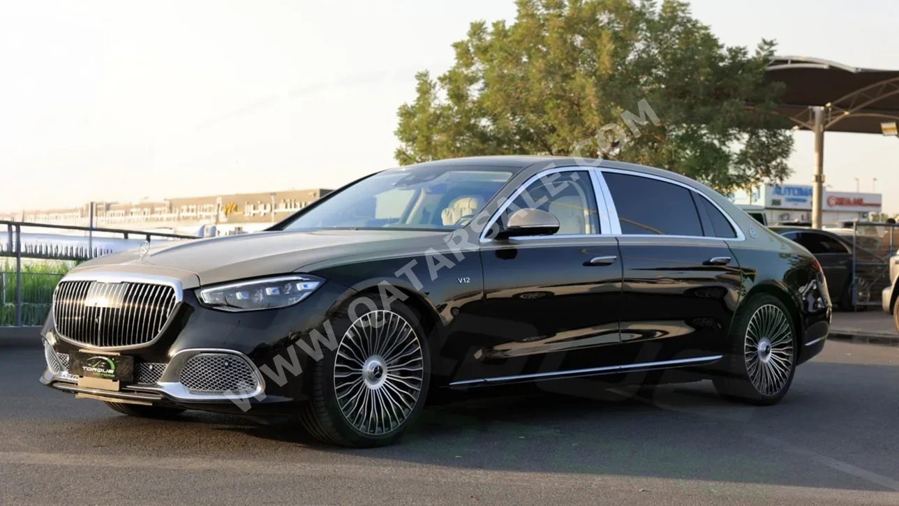 مرسيدس - بنز مايباخ S680 2024 اوتوماتيك 0 كم 12 سلندر دفع كلي مستمر سيدان أسود