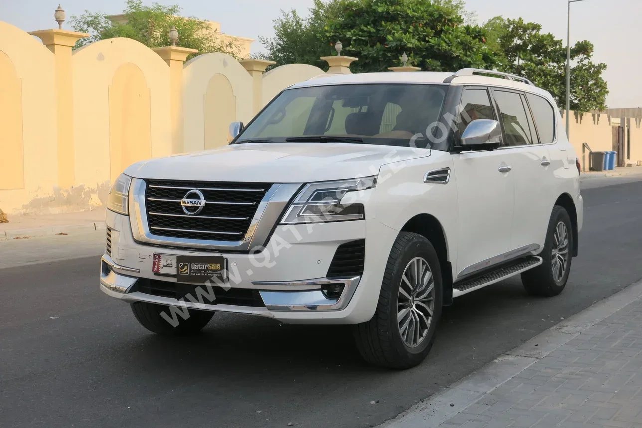 نيسان  باترول  بلاتنيوم  2020  اوتوماتيك  77,000 كم  6 سلندر  دفع رباعي  اس يو في  أبيض