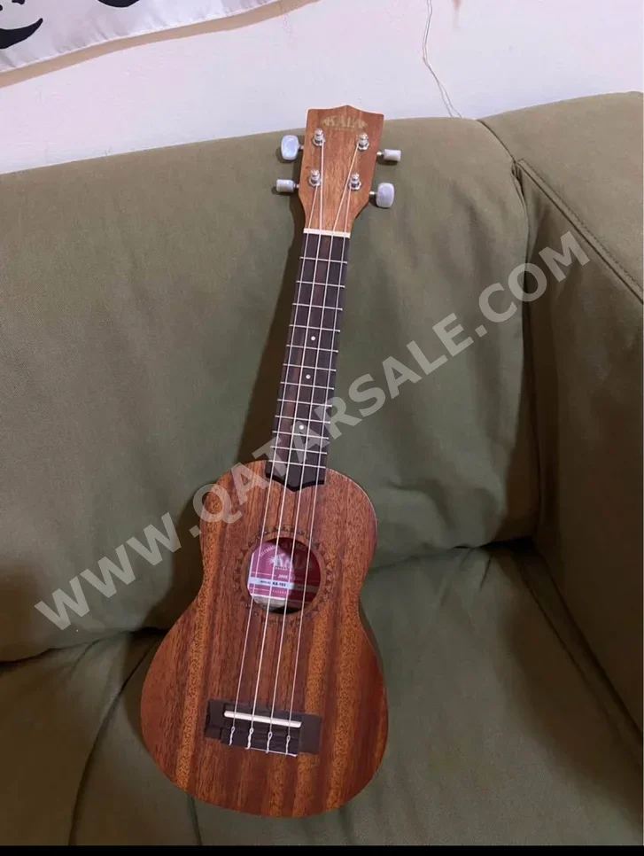 القيثارة بني 2021 تشمل حقيبة حاملة \ للمتوسط