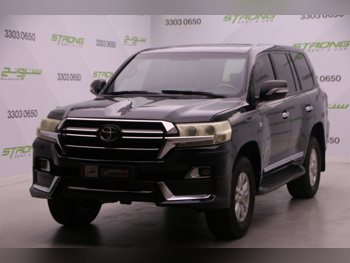 تويوتا لاند كروزر جي اكس ار 2009 اوتوماتيك 246,000 كم 6 سلندر دفع رباعي اس يو في أسود