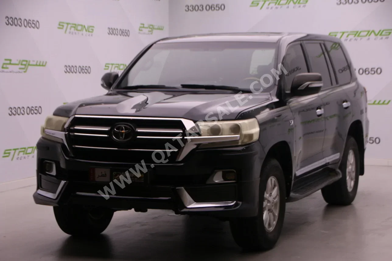 تويوتا لاند كروزر جي اكس ار 2009 اوتوماتيك 246,000 كم 6 سلندر دفع رباعي اس يو في أسود