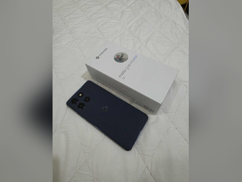 Mobile Phones - Blue Titanium  - 512 GB  - Under Warranty