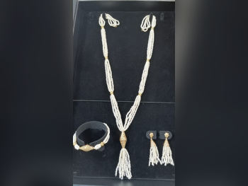 Gold Set Bahrain Woman By Item ( Designers ) 18.4 Gram Nature Yellow Gold 21k