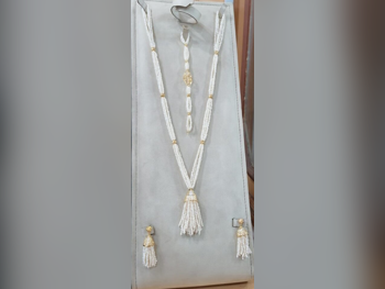 Gold Set Bahrain Woman By Item ( Designers ) 19.3 Gram Nature Yellow Gold 21k