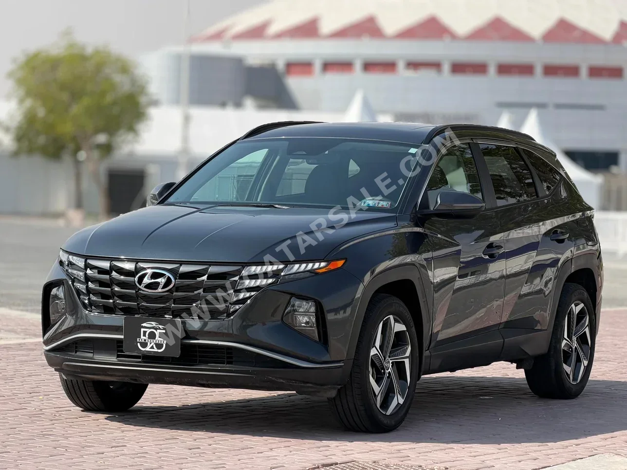 هيونداي تكسن 2024 اوتوماتيك 9,000 كم 4 سلندر سحب امامي اس يو في رمادي