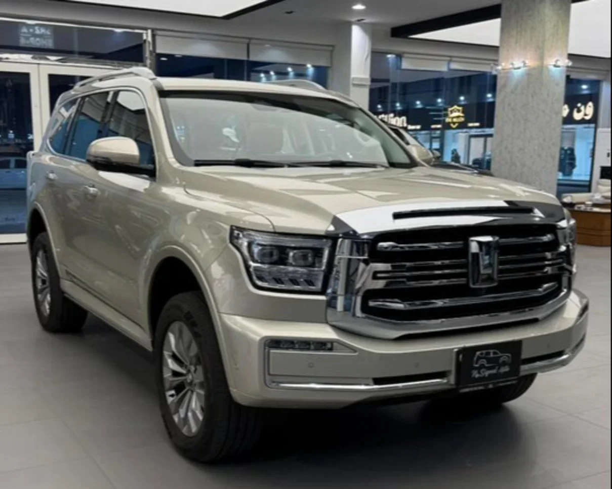 GWM  Tank  500  2025  Automatic  9,000 Km  6 Cylinder  Four Wheel Drive (4WD)  SUV  Gold  With Warranty