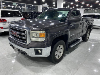 جي ام سي  سييرا  اس ال اي  2014  اوتوماتيك  320,000 كم  8 سلندر  دفع رباعي  بيكب  رمادي غامق