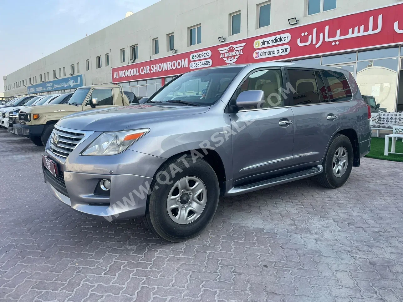 Lexus  LX  570  2008  Automatic  563,000 Km  8 Cylinder  Four Wheel Drive (4WD)  SUV  Gray