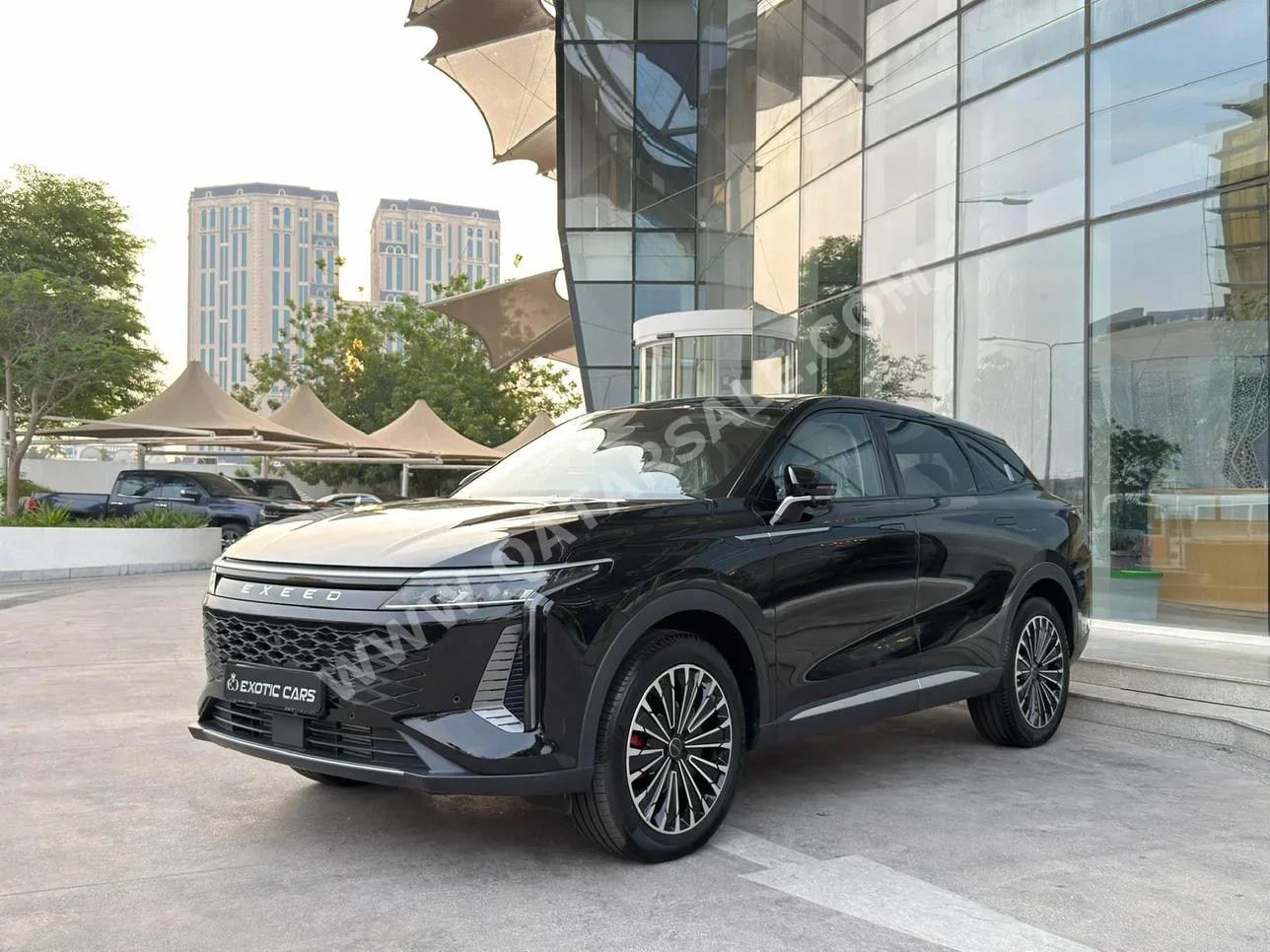 Exeed  RX  400T FlagShip  2025  Automatic  800 Km  4 Cylinder  Four Wheel Drive (4WD)  SUV  Black  With Warranty