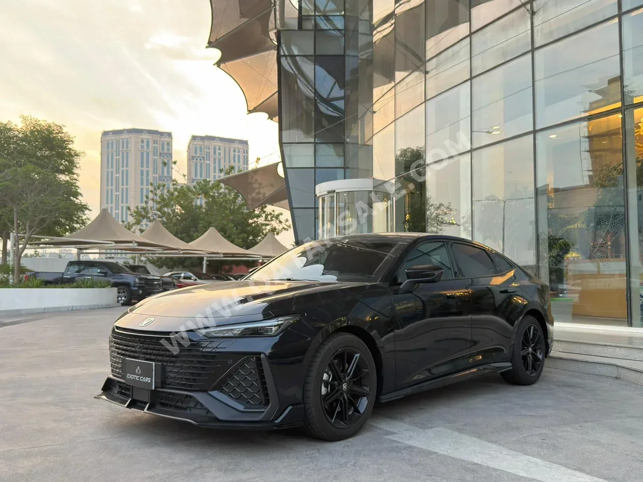 Changan  UNI-V  2025  Automatic  6,000 Km  4 Cylinder  Front Wheel Drive (FWD)  Sedan  Black  With Warranty