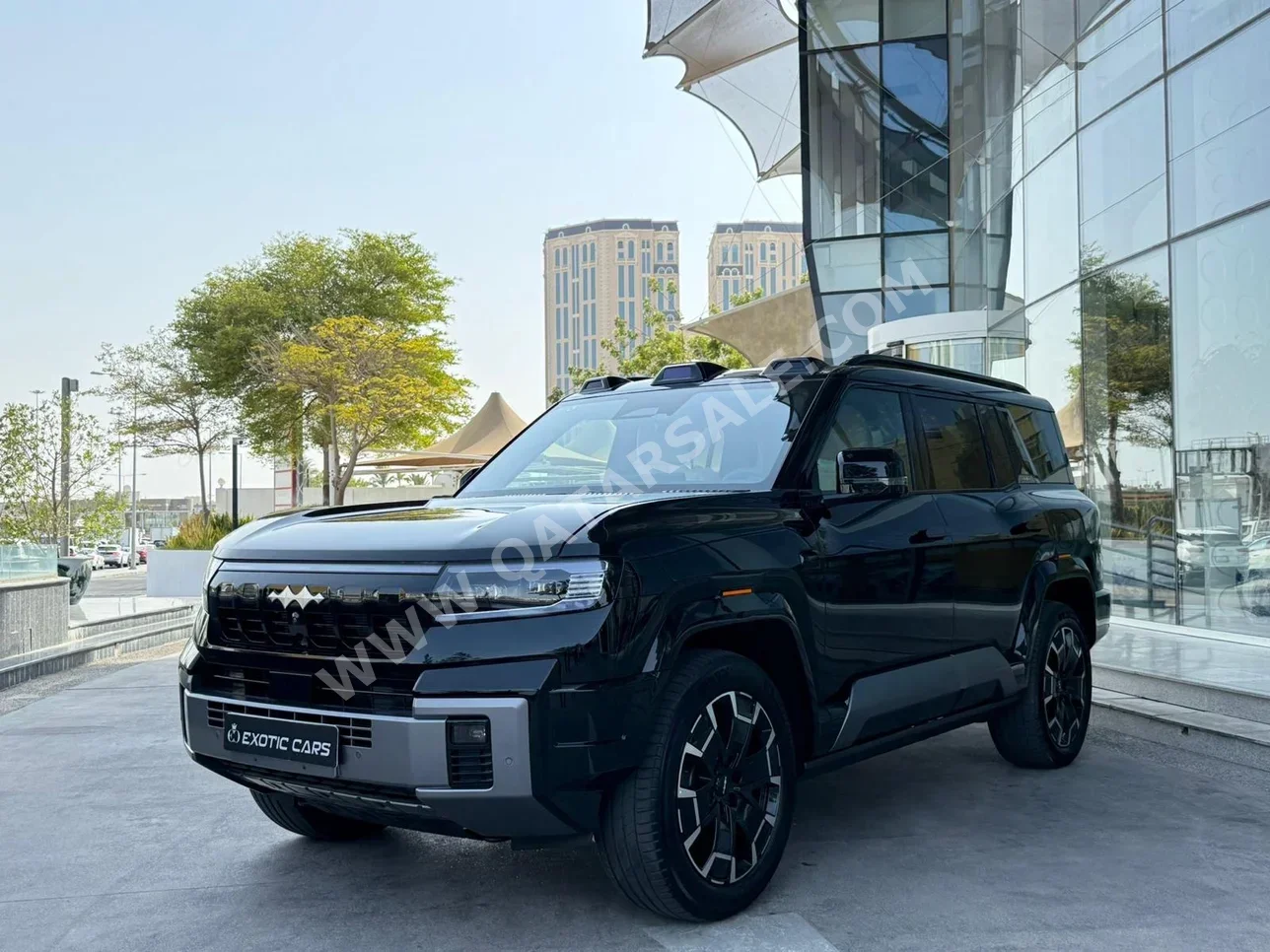 BYD  Leopard 8  Flagship  2025  Automatic  0 Km  4 Cylinder  Four Wheel Drive (4WD)  SUV  Black