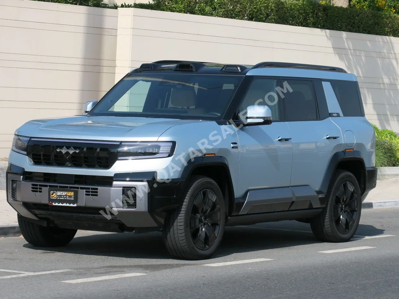 BYD  Leopard 8  2024  Automatic  5,000 Km  4 Cylinder  Four Wheel Drive (4WD)  SUV  Sky Blue