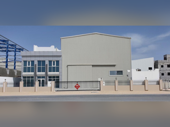 مخازن و مستودعات - الوكرة  - بركة العوامر  -المساحة: 1000 متر مربع