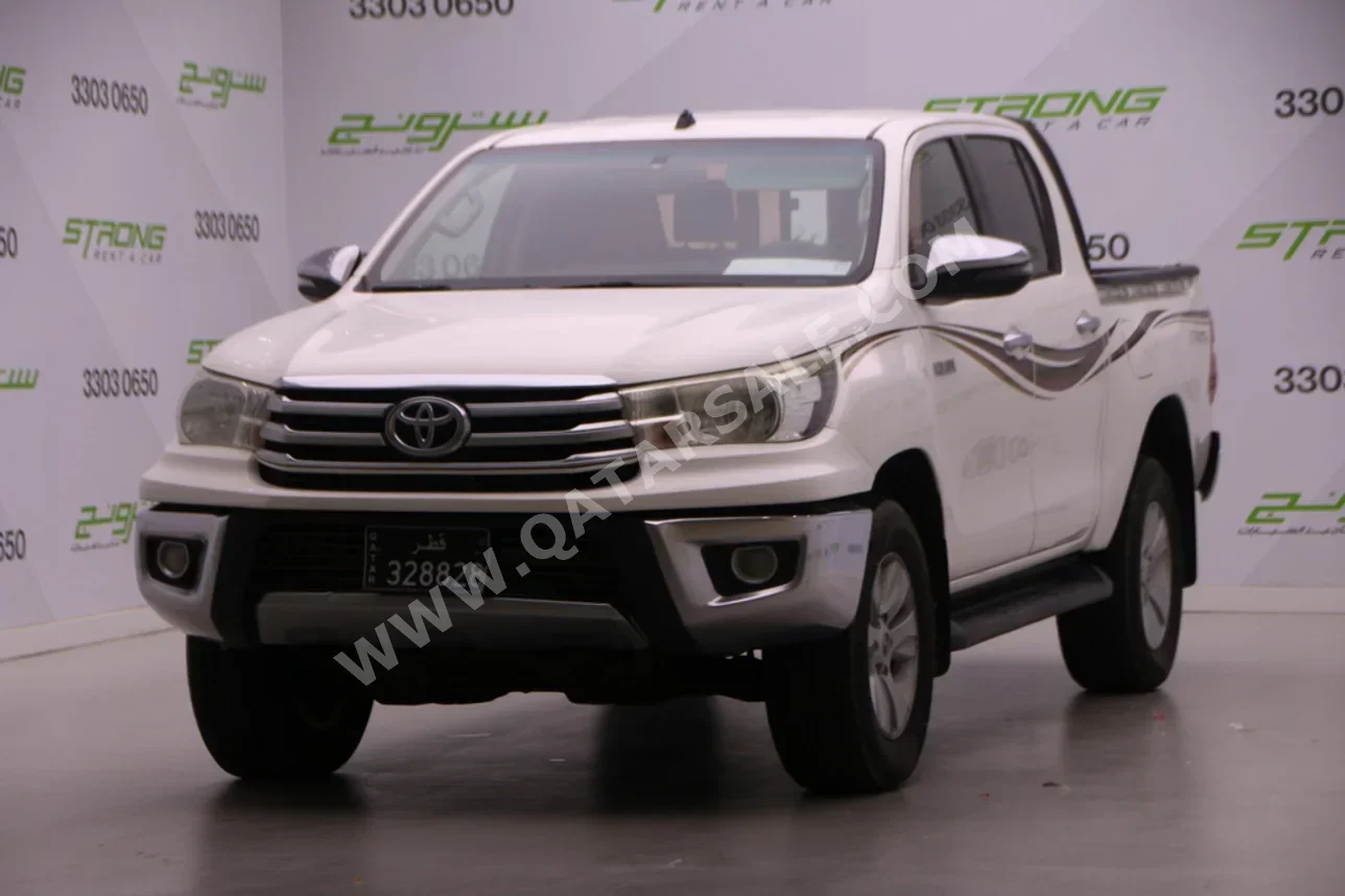 Toyota Hilux SR5 2019 Automatic 209,000 Km 4 Cylinder Four Wheel Drive (4WD) Pick Up White