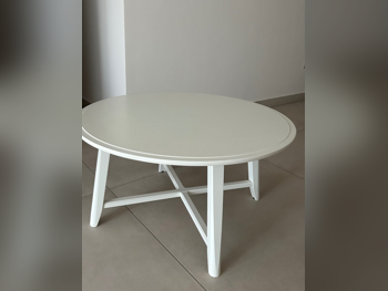 الطاولات والخزائن الجانبية منضدة القهوة - ايكيا - أبيض