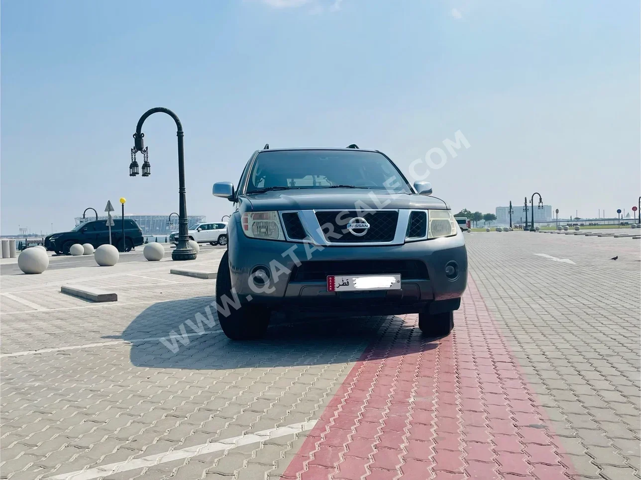 Nissan  Pathfinder  SE  2008  Automatic  232,000 Km  6 Cylinder  Four Wheel Drive (4WD)  SUV  Gray