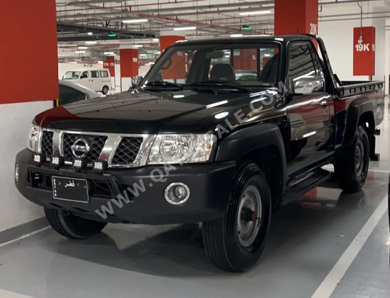 Nissan Pickup 2013 Automatic 190,000 Km 6 Cylinder Rear Wheel Drive (RWD) Pick Up Black With Warranty