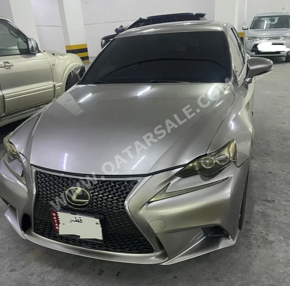 Lexus IS 200t F 2016 Automatic 202,439 Km 4 Cylinder Rear Wheel Drive (RWD) Coupe / Sport Gray
