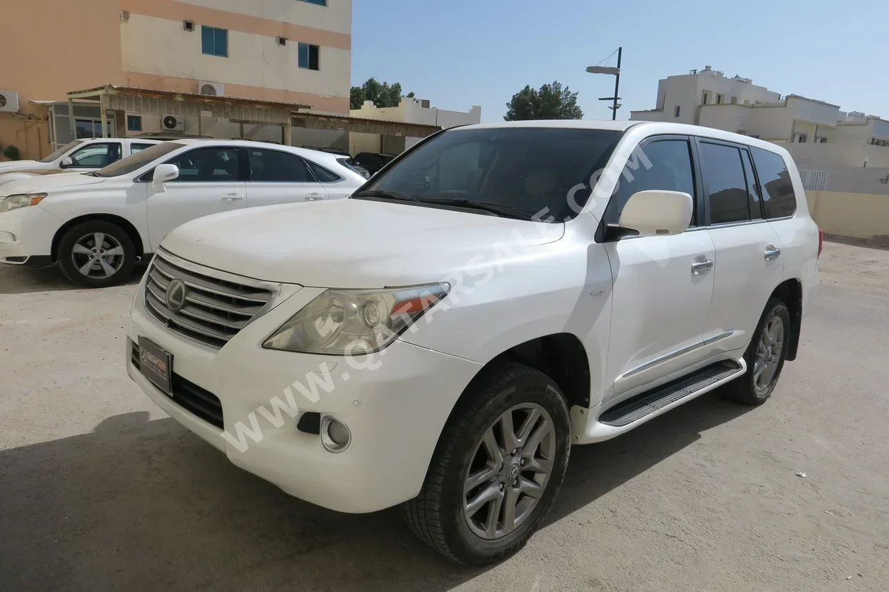 لكزس  ال اكس  570  2009  اوتوماتيك  400,000 كم  8 سلندر  دفع رباعي  اس يو في  أبيض