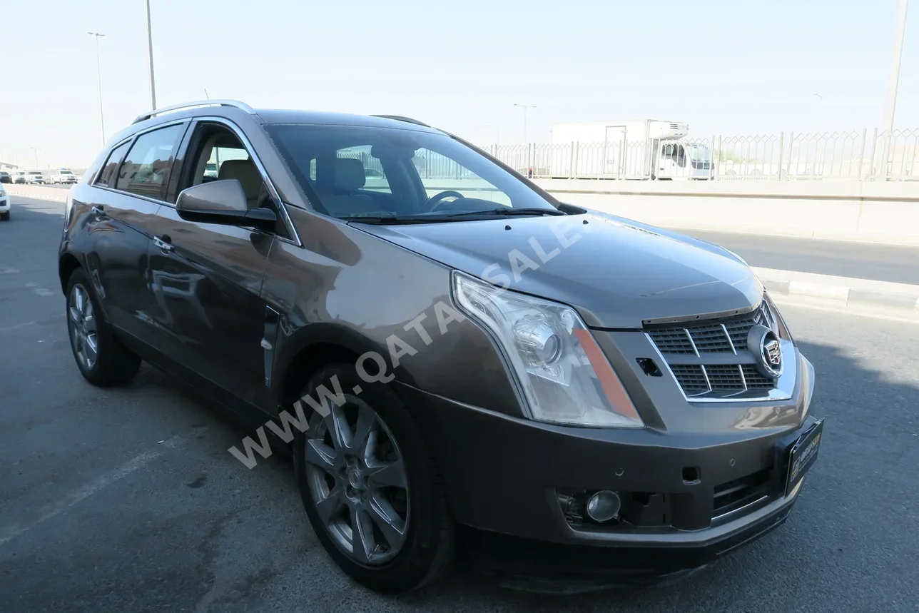 كاديلاك  اس ار اكس  4  2012  اوتوماتيك  168,000 كم  6 سلندر  دفع رباعي  اس يو في  رمادي