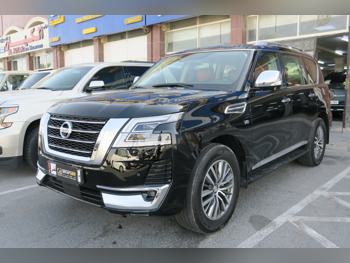 Nissan  Patrol  Platinum  2020  Automatic  129,000 Km  8 Cylinder  Four Wheel Drive (4WD)  SUV  Black