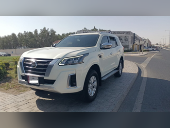 Nissan  Xterra  Titanium  2023  Automatic  90,000 Km  4 Cylinder  Four Wheel Drive (4WD)  SUV  White