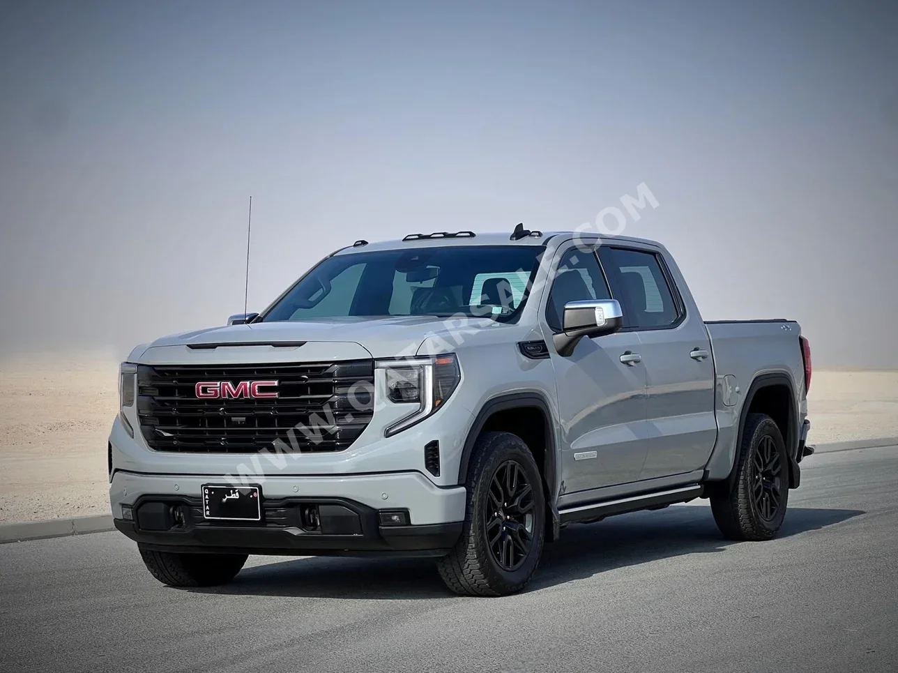 جي ام سي  سييرا  اليفيشن  2024  اوتوماتيك  19,000 كم  8 سلندر  دفع رباعي  بيكب  رمادي  تحت الضمان