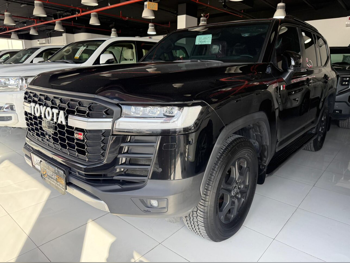 Toyota  Land Cruiser  GR Sport Twin Turbo  2024  Automatic  56,000 Km  6 Cylinder  Four Wheel Drive (4WD)  SUV  Black  With Warranty