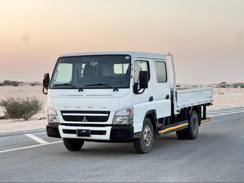 Mitsubishi  Fuso Canter  2020  Manual  214,000 Km  4 Cylinder  Rear Wheel Drive (RWD)  Pick Up  White