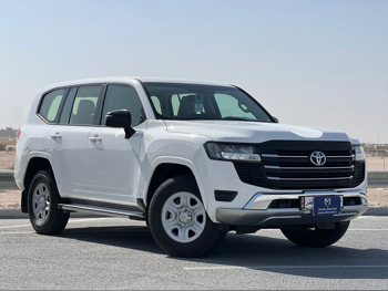 تويوتا لاند كروزر جي اكس 2024 اوتوماتيك 129,000 كم 6 سلندر دفع رباعي اس يو في أبيض تحت الضمان