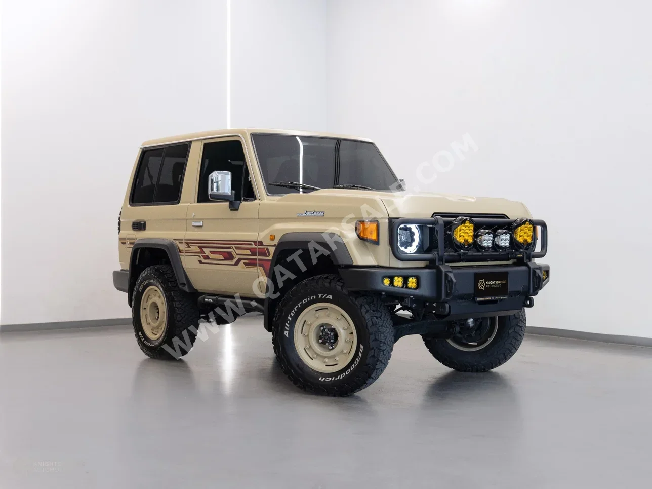 تويوتا  لاند كروزر  ال اكس  2024  اوتوماتيك  4,300 كم  6 سلندر  دفع رباعي  بيكب  بيج  تحت الضمان