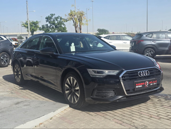 اودي  أي 6  45 تي اف اس اي  2020  اوتوماتيك  88,000 كم  4 سلندر  سحب امامي  سيدان  أسود