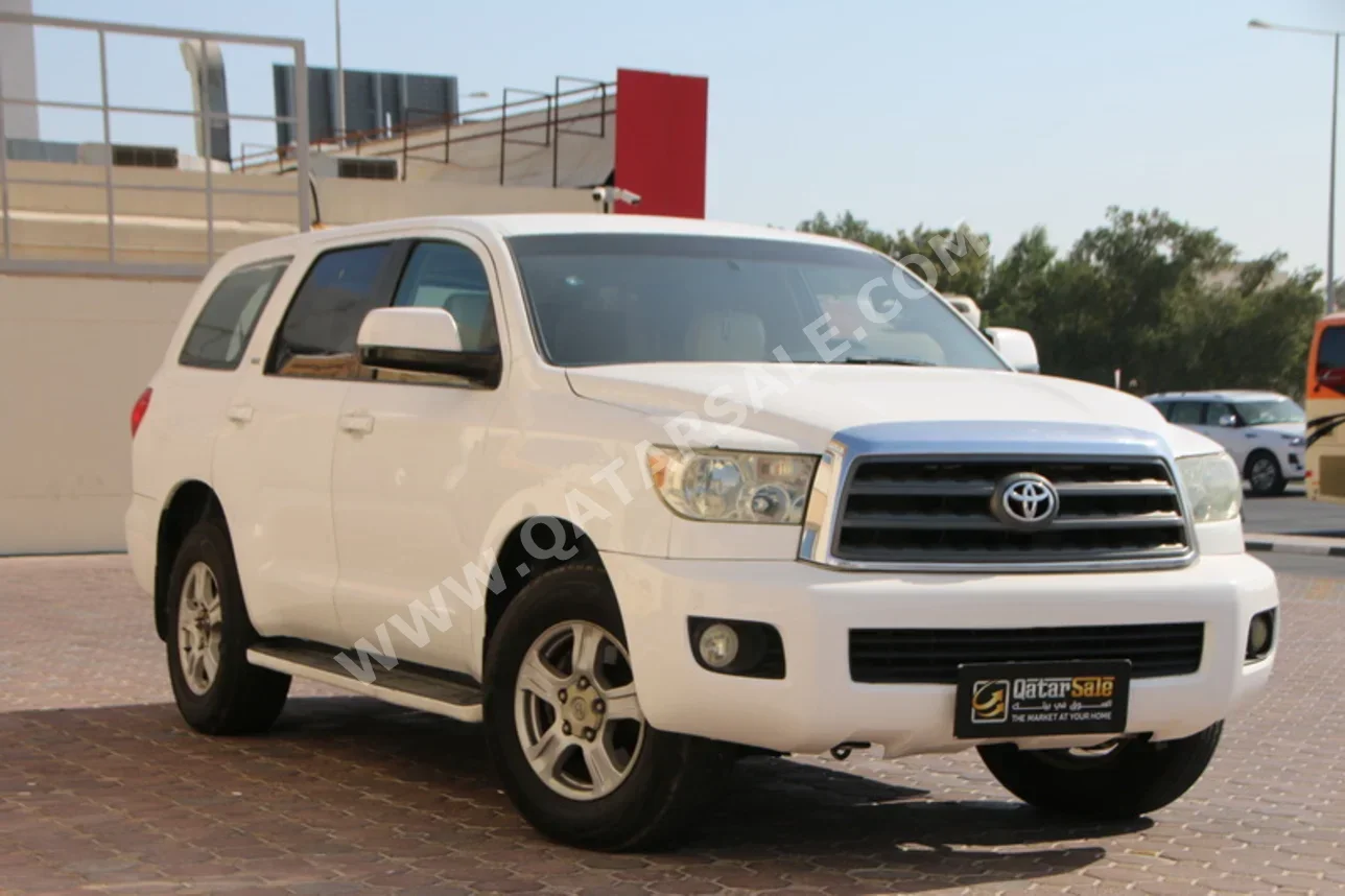 تويوتا  سكويا  اس ار 5  2010  اوتوماتيك  190,000 كم  8 سلندر  دفع رباعي  اس يو في  أبيض