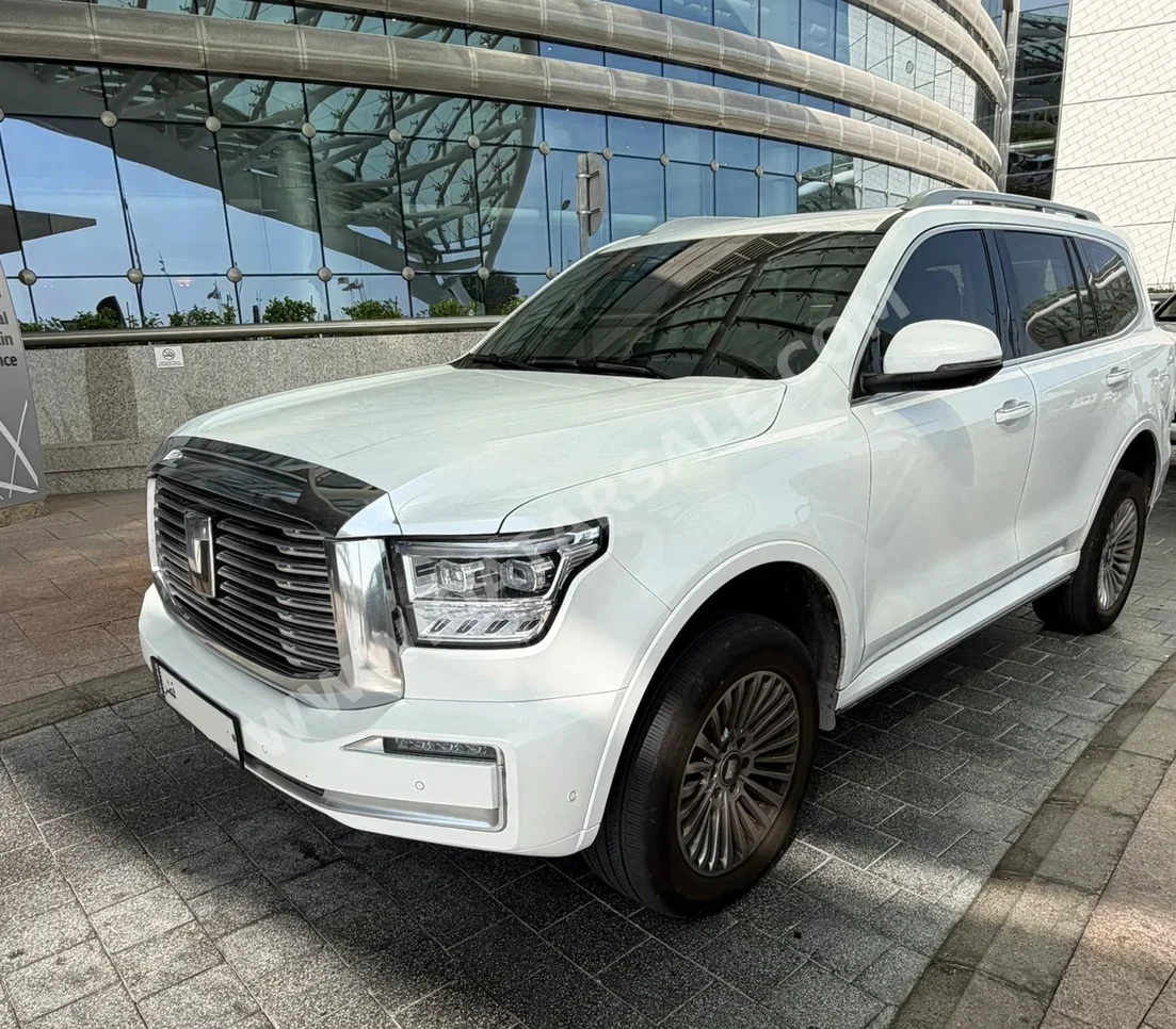 GWM  Tank  500  2025  Automatic  21,000 Km  6 Cylinder  Four Wheel Drive (4WD)  SUV  White  With Warranty