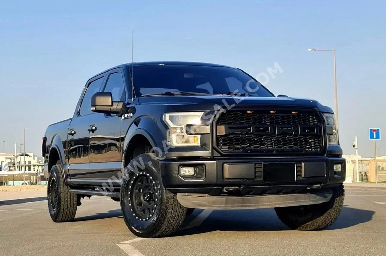 فورد  أف  150  2015  اوتوماتيك  98,000 كم  8 سلندر  دفع رباعي  بيكب  أسود