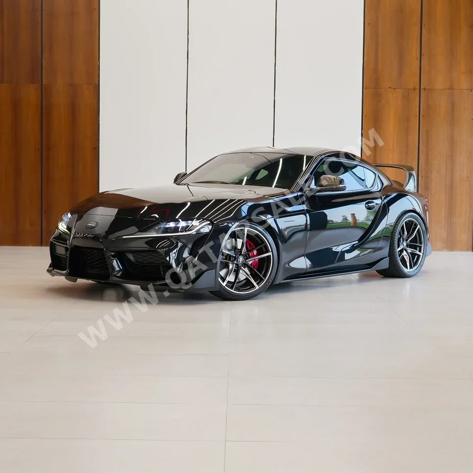 Toyota  Supra  2020  Automatic  43,000 Km  6 Cylinder  Rear Wheel Drive (RWD)  Coupe / Sport  Black