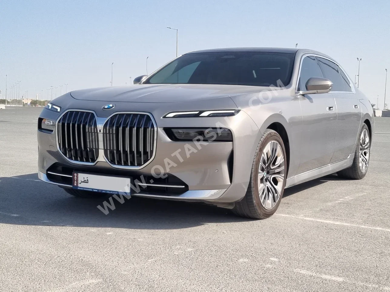بي ام دبليو  الفئة - السابعة  735 اي  2024  اوتوماتيك  15,000 كم  6 سلندر  دفع رباعي  اس يو في  رمادي  تحت الضمان