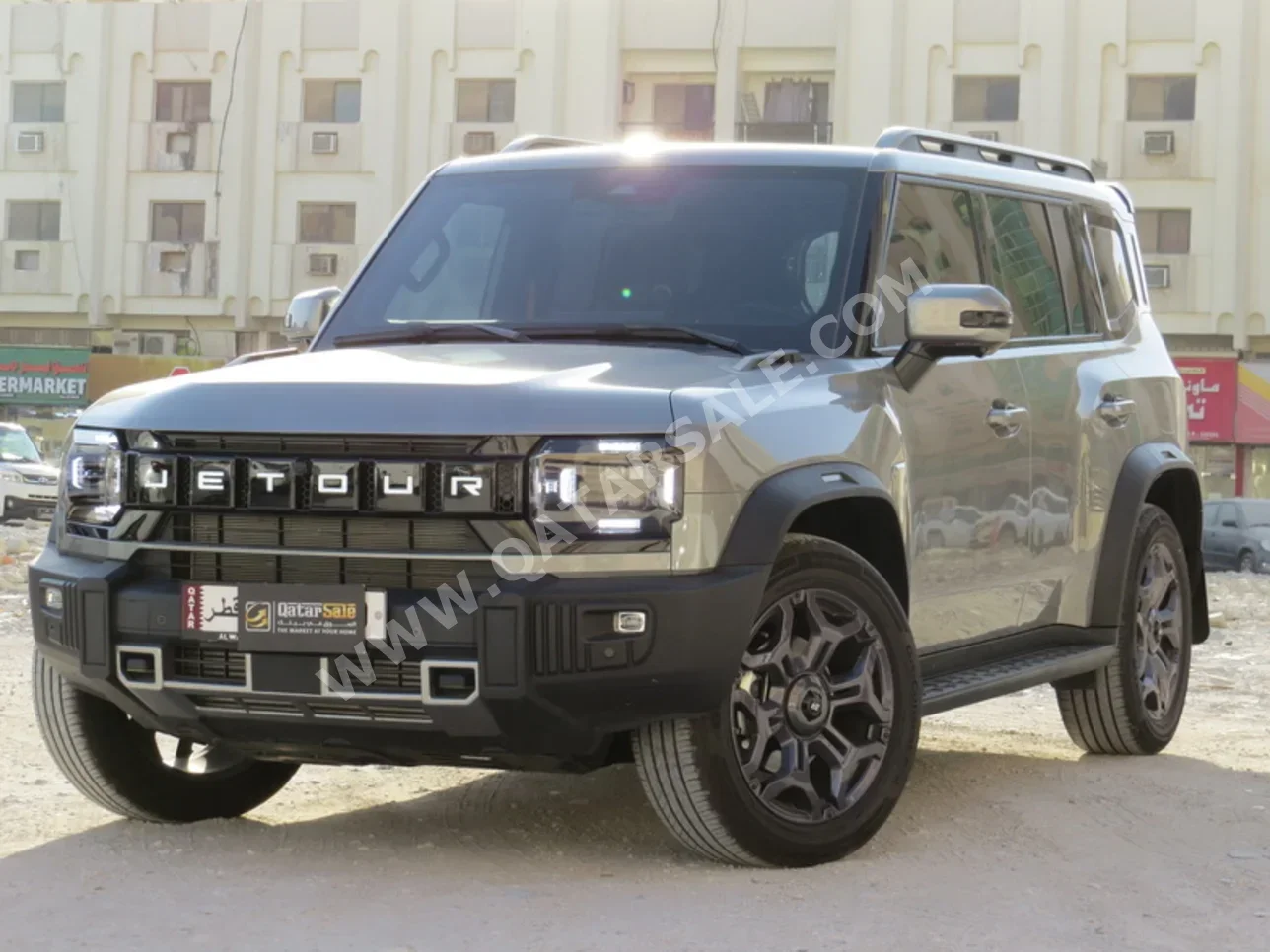 جيتور تي 2 لكجري 2025 اوتوماتيك 9,000 كم 4 سلندر دفع رباعي اس يو في رمادي تحت الضمان