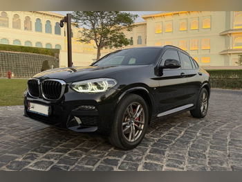 بي ام دبليو  الفئة - اكس  اكس 4  2021  اوتوماتيك  85,000 كم  4 سلندر  دفع كلي مستمر  اس يو في  أسود  تحت الضمان
