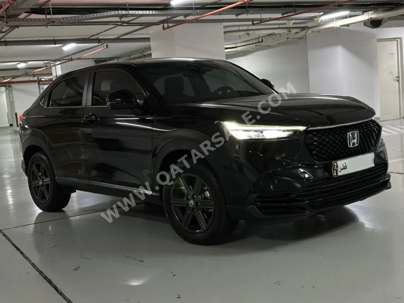 هوندا اتش ار في 2023 اوتوماتيك 39,200 كم 4 سلندر سحب امامي اس يو في أسود تحت الضمان