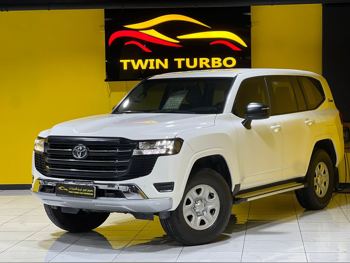 Toyota  Land Cruiser  GX  2022  Automatic  131,000 Km  6 Cylinder  Four Wheel Drive (4WD)  SUV  White