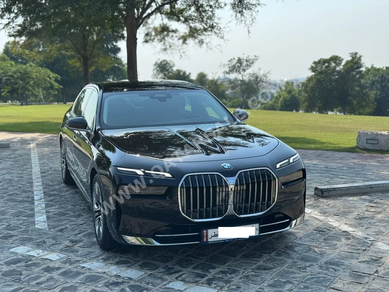 بي ام دبليو  735  سيدان  أسود  2026