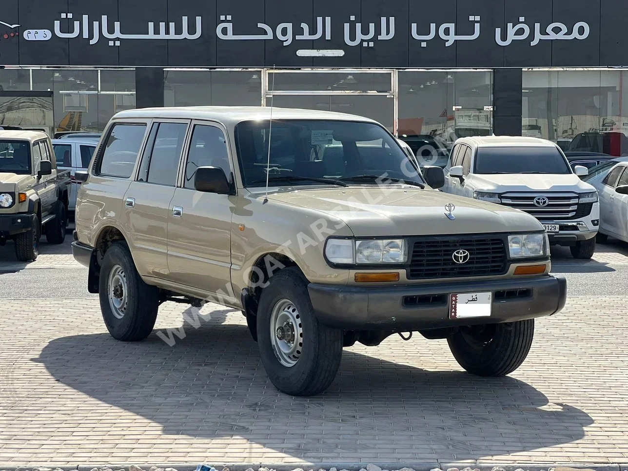 تويوتا  لاند كروزر  جي  1997  عادي  267,000 كم  6 سلندر  دفع رباعي  اس يو في  بيج