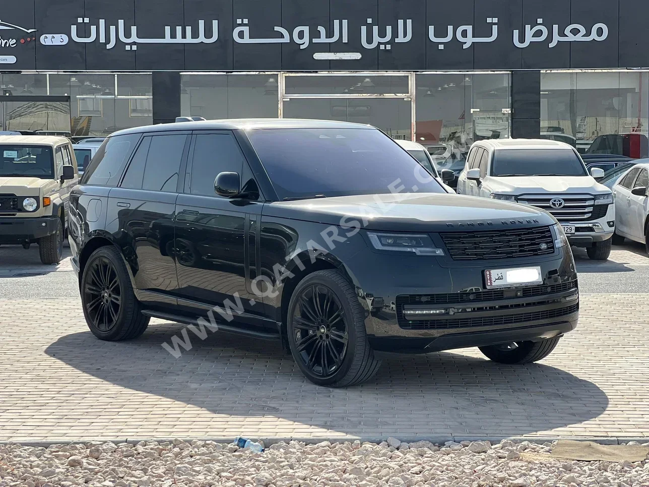 لاند روفر  رنج روفر  اتش اس اي  2023  اوتوماتيك  55,000 كم  6 سلندر  دفع رباعي  اس يو في  أسود  تحت الضمان