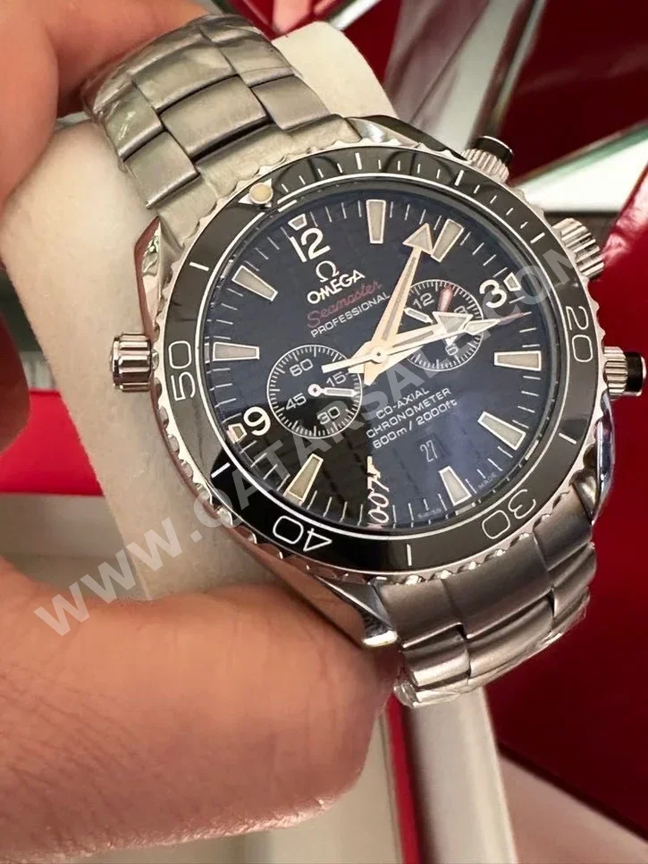 ساعات - أوميغا  - ساعات الكوارتز  - أسود  - ساعات رجالي