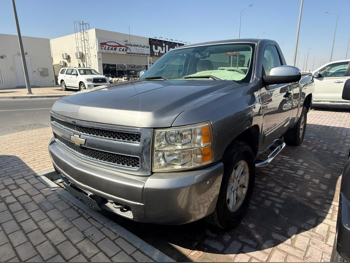 شفروليه  سلفرادو  ال تي  2008  اوتوماتيك  400,000 كم  8 سلندر  دفع رباعي  بيكب  ذهبي