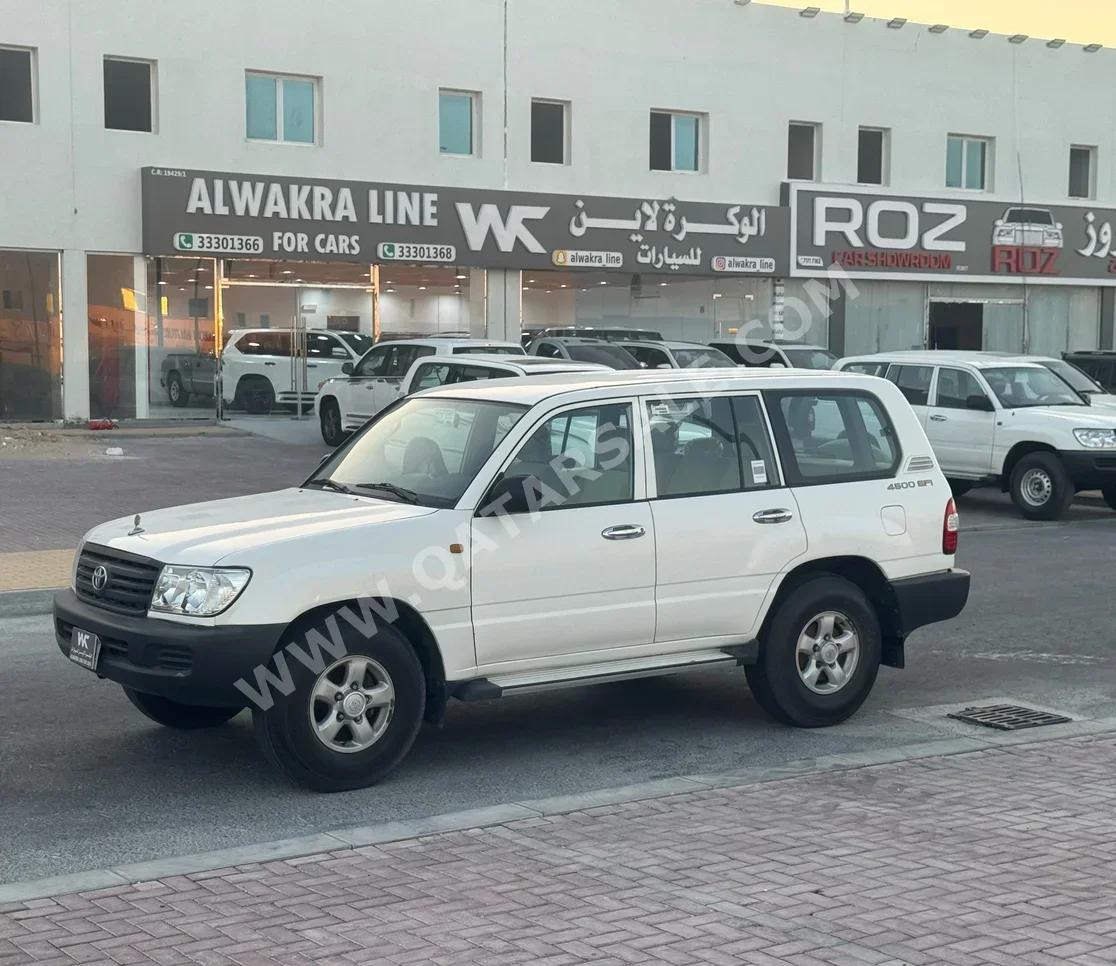 Toyota  Land Cruiser  G  2007  Automatic  350,000 Km  6 Cylinder  Four Wheel Drive (4WD)  SUV  White